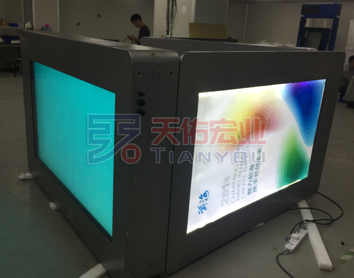 戶(hù)外廣告機(jī)有哪些種類(lèi)